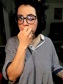 Lin-cute online show from 16, 3, 2025