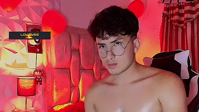 santyago taylor online show from 5, 3, 2025