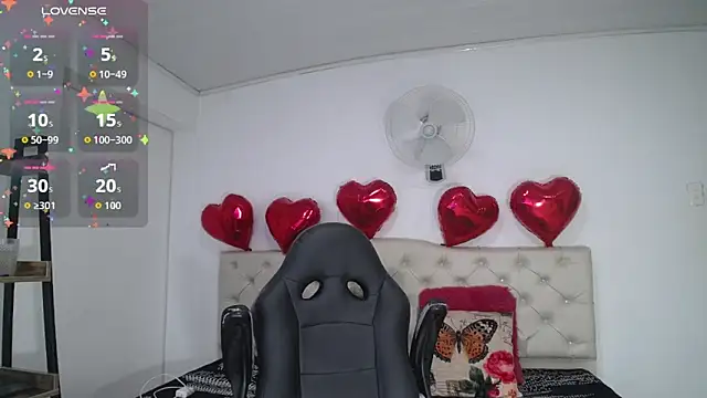 cristal horny19 online show from 24, 9, 2025