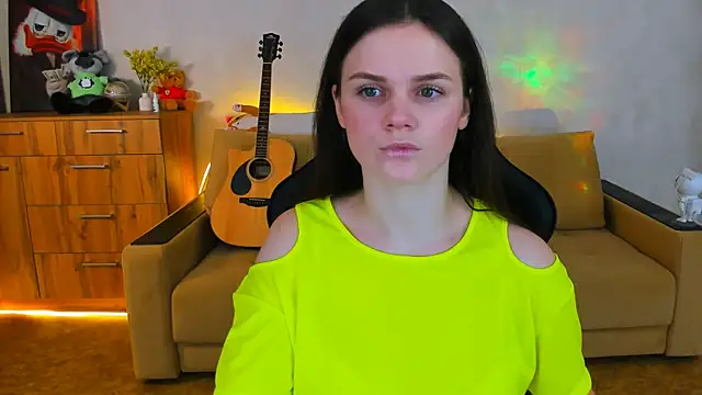 Snapshot of Lora_Cain chatting on 5, 12, 2024 Lora Cain online show from 5, 12, 2024