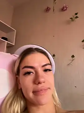 -Sexy Barbie- online show from 12, 11, 2025