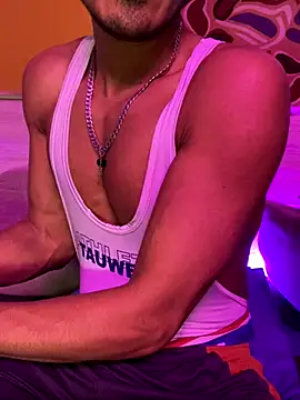 thesummerboy online show from 4, 12, 2024