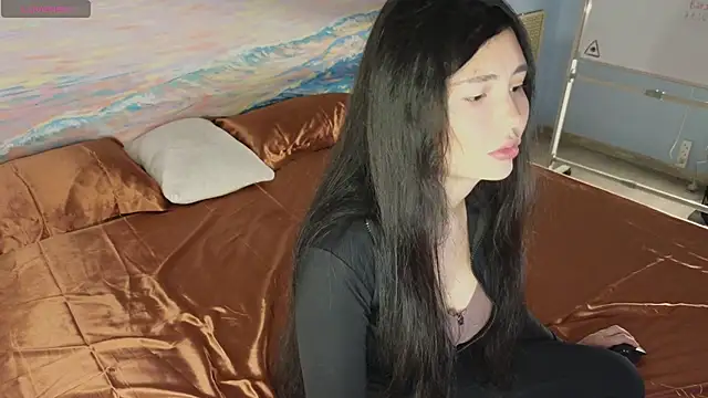 clementinena online show from 10, 5, 2026
