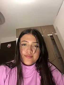 alisson carolina73 online show from 28, 1, 2025