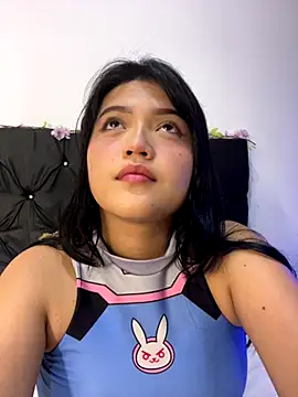 alisson carolina73 online show from 13, 9, 2025