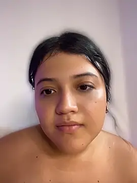 alisson carolina73 online show from 10, 5, 2026