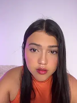 alisson carolina73 online show from 16, 5, 2026