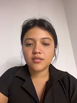 alisson carolina73 online show from 23, 5, 2026