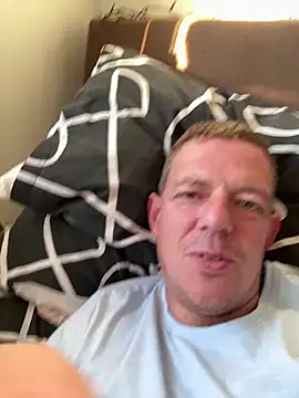 Snapshot of mrwright878787 chatting on 2, 3, 2025 mrwright878787 online show from 2, 3, 2025