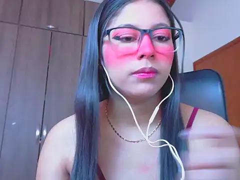  ALLYSON18  online show from 21, 7, 2026