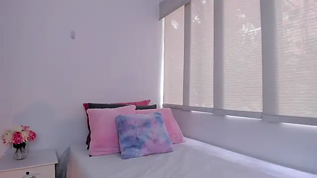 Snapshot of Brisa_blue chatting on 3, 2, 2025 Brisa blue online show from 3, 2, 2025