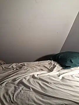 PNTlooker256 online show from 8, 2, 2026