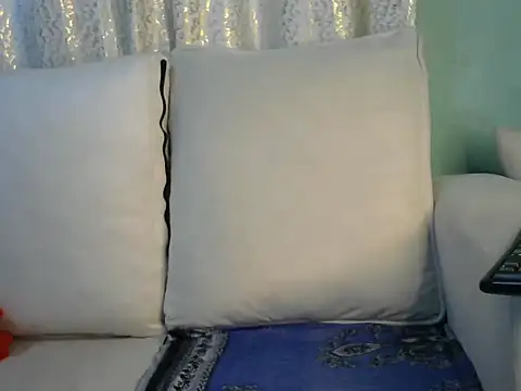 Caryyyl online show from 6, 11, 2025