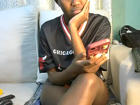 Caryyyl online show from 29, 11, 2025