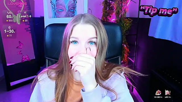 Snapshot of CuteMousee chatting on 7, 1, 2025 CuteMousee online show from 7, 1, 2025