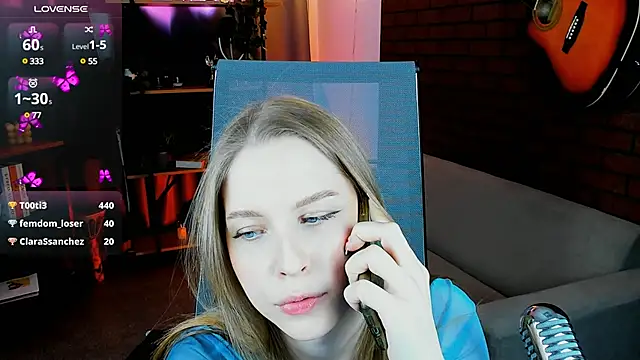 Snapshot of CuteMousee chatting on 26, 2, 2025 CuteMousee online show from 26, 2, 2025