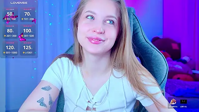 Snapshot of CuteMousee chatting on 11, 2, 2026 CuteMousee online show from 11, 2, 2026