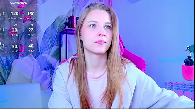 Snapshot of CuteMousee chatting on 24, 2, 2026 CuteMousee online show from 24, 2, 2026