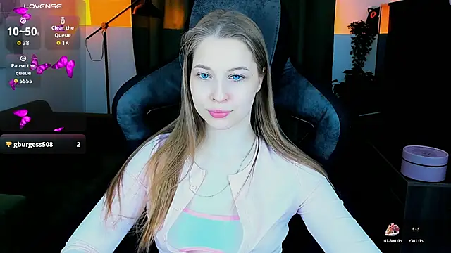 Snapshot of CuteMousee chatting on 10, 3, 2026 CuteMousee online show from 10, 3, 2026