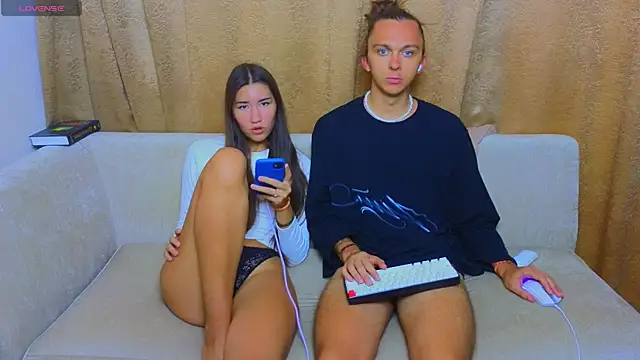 Snapshot of do_u_know_them chatting on 27, 1, 2025 do u know them online show from 27, 1, 2025