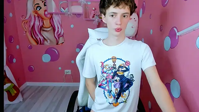 Snapshot of LukeSweet chatting on 9, 1, 2026 LukeSweet online show from 9, 1, 2026