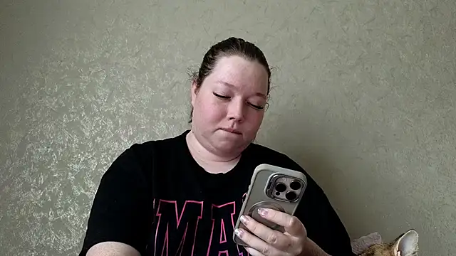 Snapshot of Blush_Lolaa chatting on 2, 6, 2026 Blush Lolaa online show from 2, 6, 2026
