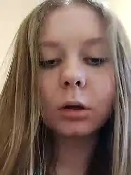 Snapshot of Ekaterina27 chatting on 3, 3, 2025 Ekaterina27 online show from 3, 3, 2025