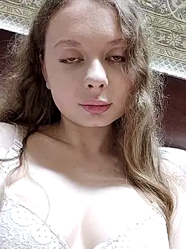 Snapshot of Ekaterina27 chatting on 6, 2, 2026 Ekaterina27 online show from 6, 2, 2026