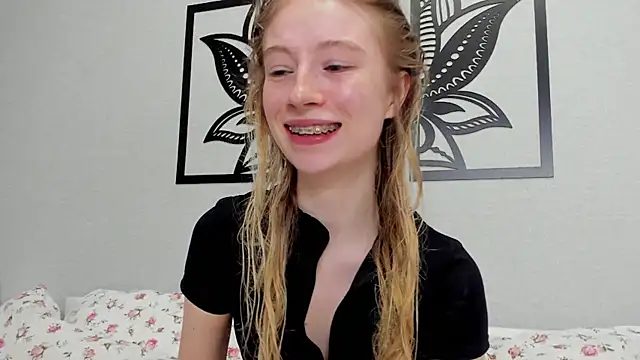 Snapshot of minidivaa_ chatting on 27, 1, 2025 minidivaa  online show from 27, 1, 2025