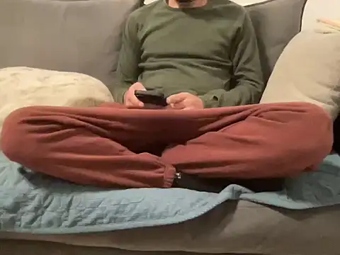 4small4inchlol online show from 18, 2, 2026