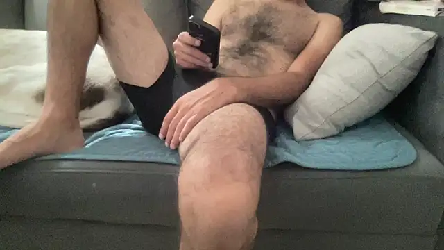 4small4inchlol online show from 27, 6, 2026