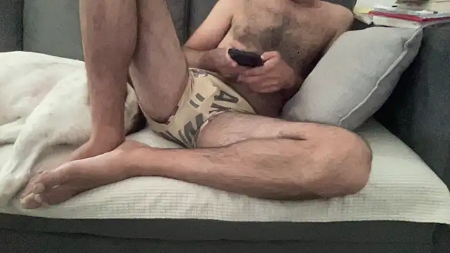4small4inchlol online show from 10, 7, 2026