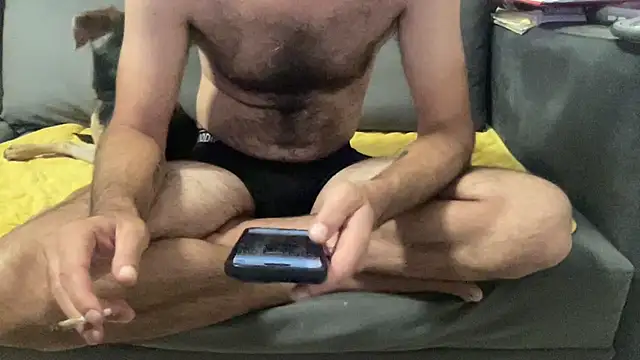 4small4inchlol online show from 3, 8, 2026
