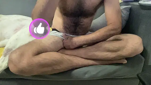 4small4inchlol online show from 6, 8, 2026