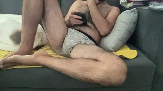 4small4inchlol online show from 8, 8, 2026