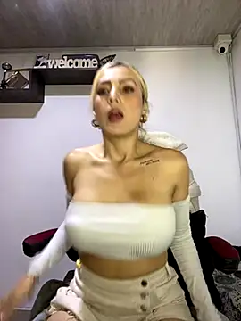 alicev kitty online show from 7, 11, 2025