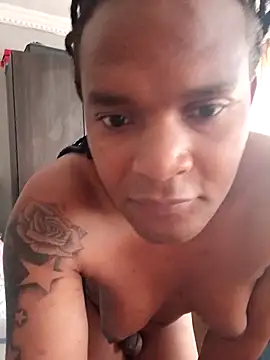 Snapshot of Callmemadam chatting on 25, 10, 2025 Callmemadam online show from 25, 10, 2025