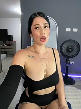 Libia James online show from 7, 3, 2025