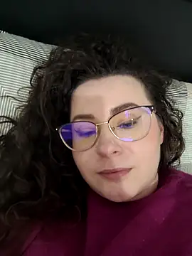 Snapshot of JESSYKA chatting on 9, 11, 2025 JESSYKA online show from 9, 11, 2025