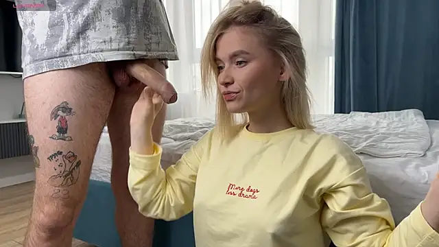 Adelovenick online show from 12, 10, 2025