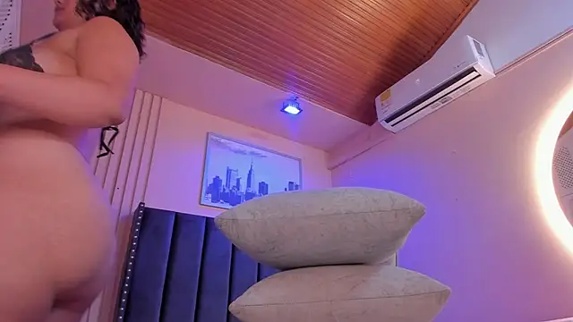 viiolett lee online show from 12, 3, 2025