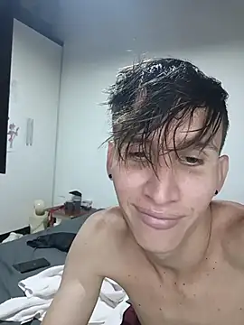 Milfvalesk online show from 24, 7, 2026
