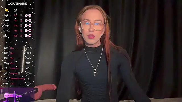 Avril Pearly  online show from 29, 11, 2025