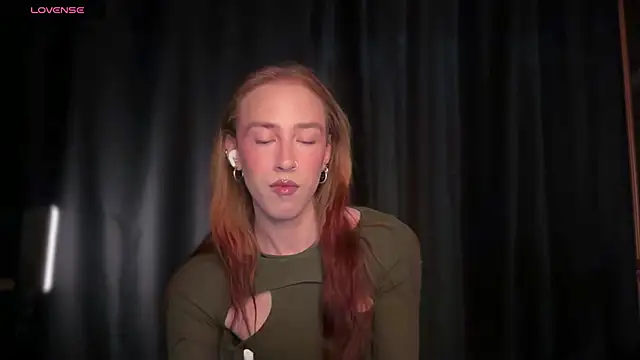 Avril Pearly  online show from 22, 5, 2026