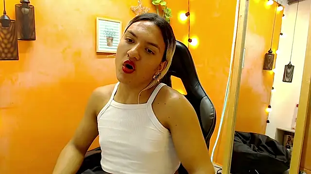 aslyhernandez 7 online show from 25, 1, 2025