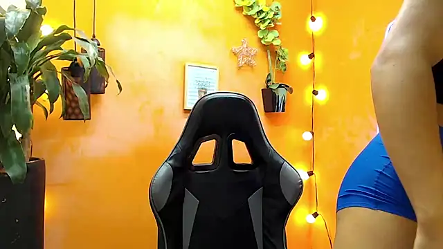 aslyhernandez 7 online show from 27, 1, 2025