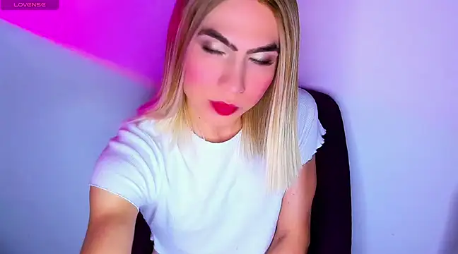 Snapshot of saskya chatting on 5, 2, 2025 saskya online show from 5, 2, 2025