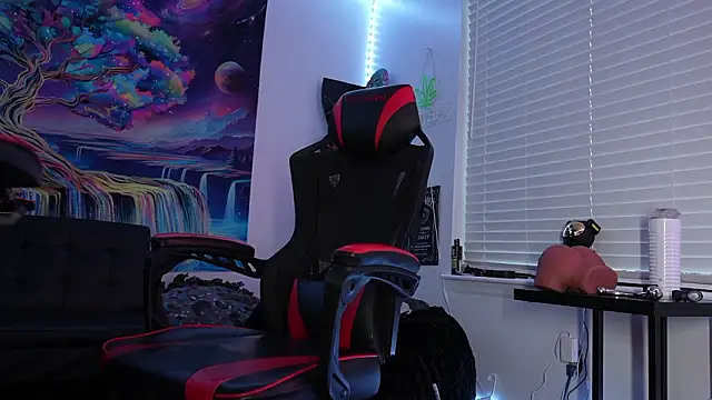 B The Creator X online show from 15, 2, 2026