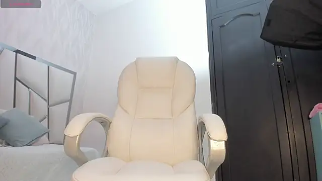 Victoriaa millers online show from 26, 7, 2026