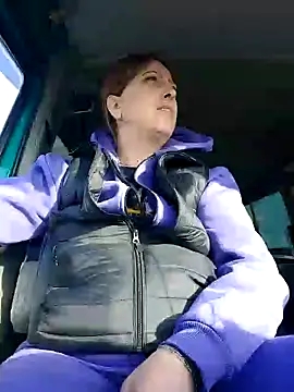 Snapshot of larylary6969 chatting on 15, 1, 2025 larylary6969 online show from 15, 1, 2025